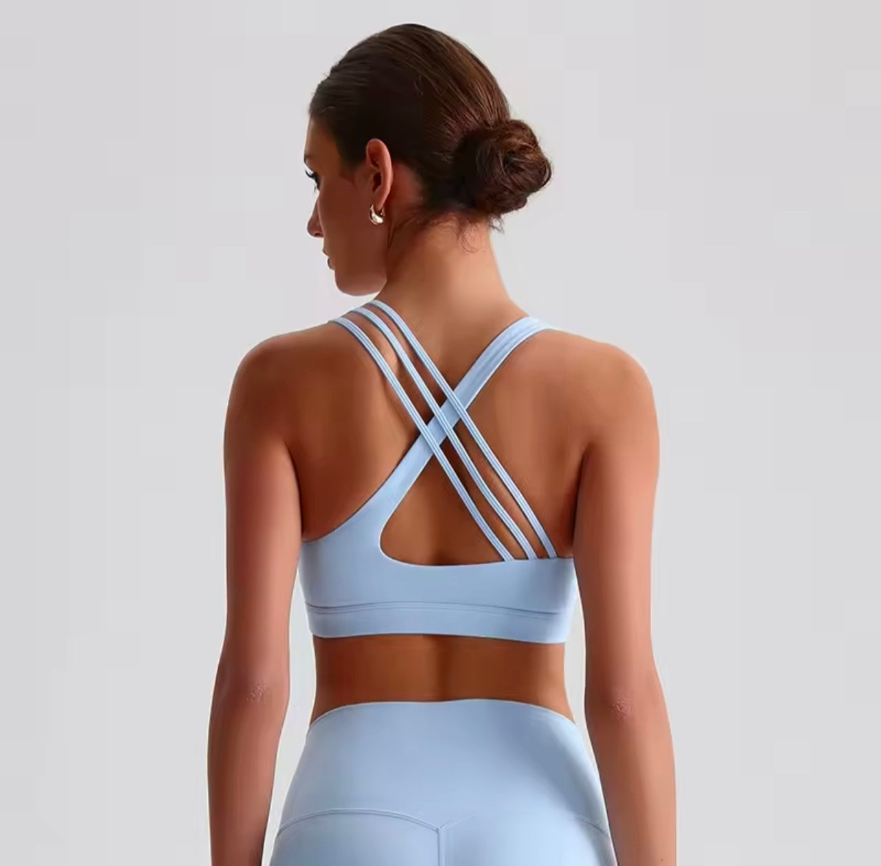 Top Deportivo Sculpt Fit – Sujeción y Estilo en Movimiento